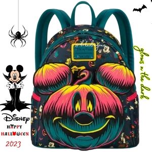 NWT DISNEY Glowing Pumpkin Puffy Ear Backpack Loungefly Resort Exclusive Mickey